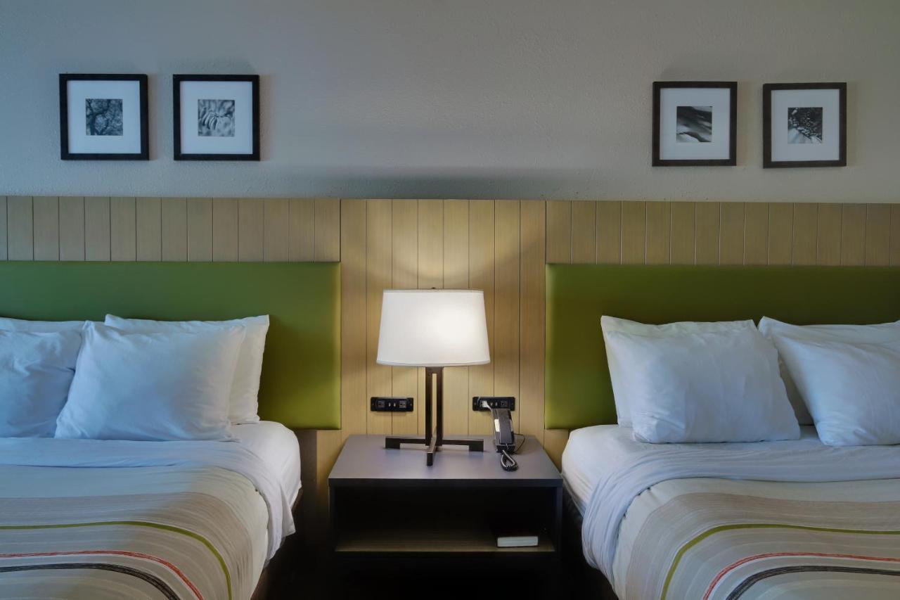 Georgetown Country Inn & Suites By Radisson, Savannah Gateway, Ga מראה חיצוני תמונה