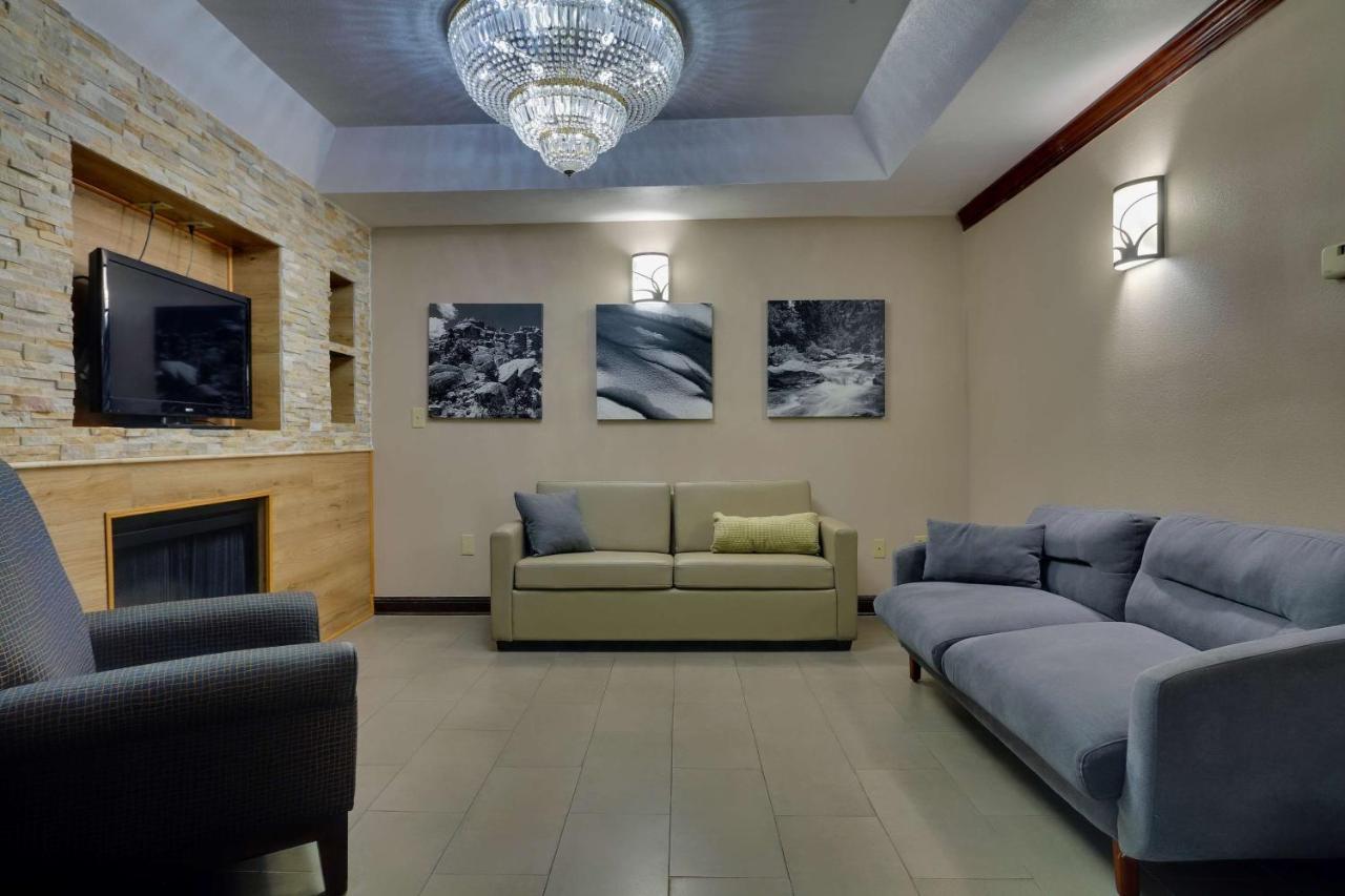 Georgetown Country Inn & Suites By Radisson, Savannah Gateway, Ga מראה חיצוני תמונה