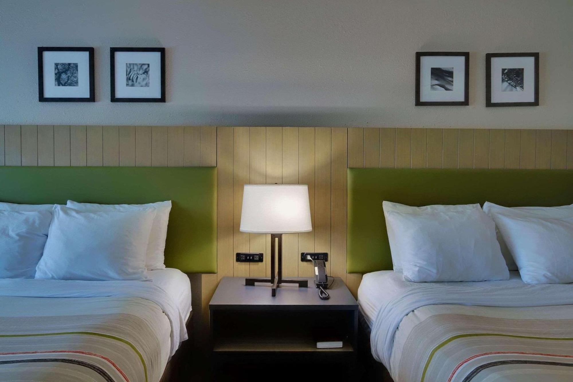 Georgetown Country Inn & Suites By Radisson, Savannah Gateway, Ga מראה חיצוני תמונה