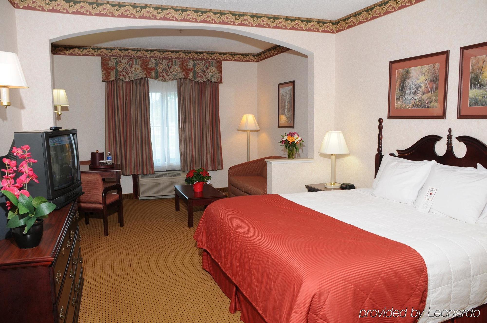 Georgetown Country Inn & Suites By Radisson, Savannah Gateway, Ga חדר תמונה