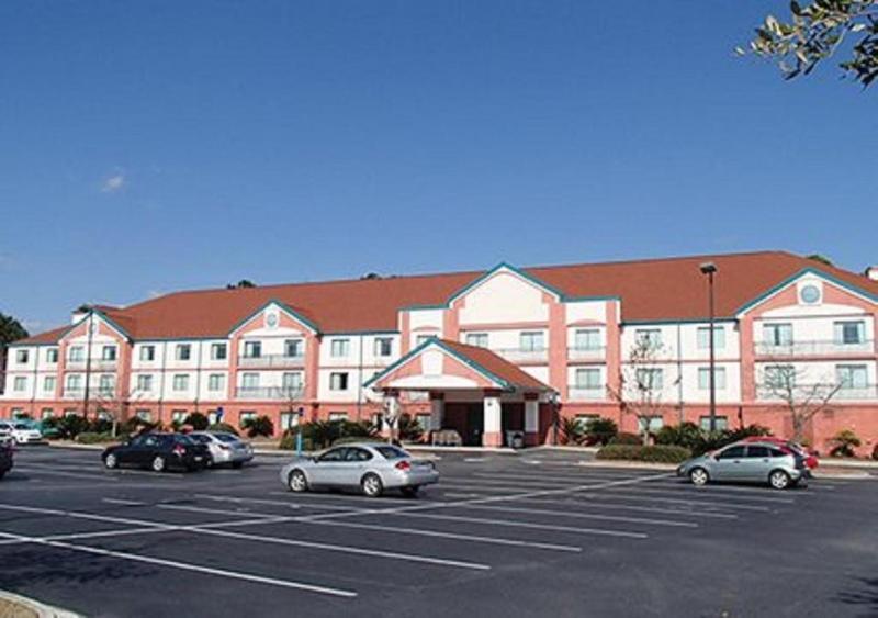 Georgetown Country Inn & Suites By Radisson, Savannah Gateway, Ga מראה חיצוני תמונה
