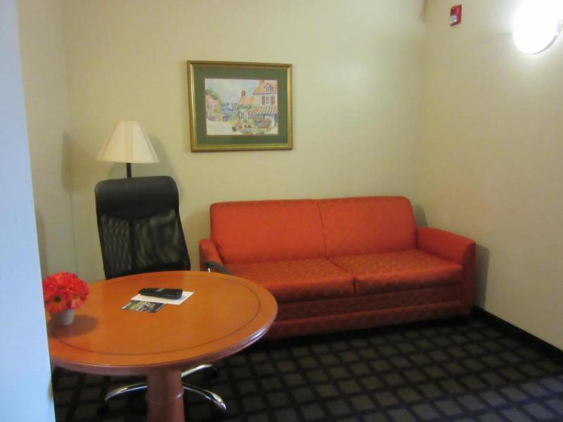Georgetown Country Inn & Suites By Radisson, Savannah Gateway, Ga חדר תמונה