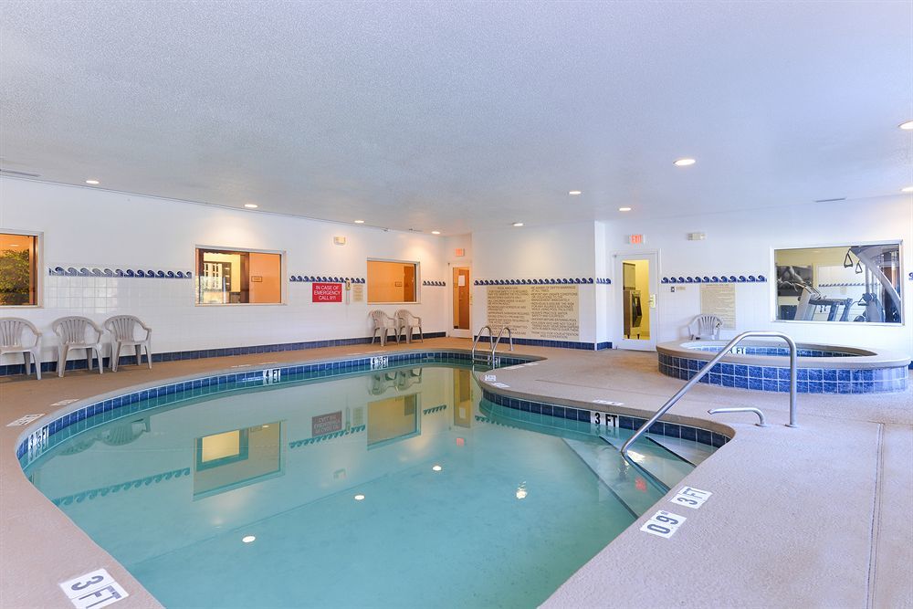 Georgetown Country Inn & Suites By Radisson, Savannah Gateway, Ga מראה חיצוני תמונה
